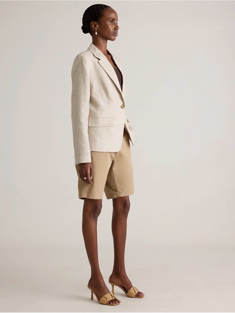 Quince Natural Beige Linen-Blend Blazer - Picture 2 of 4